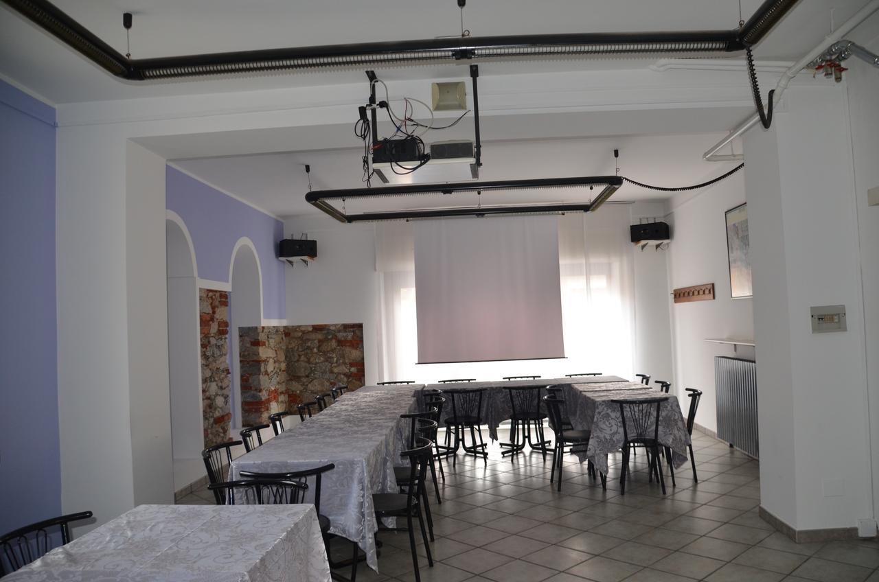 Albergo Roma Gattico Exterior photo